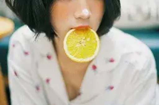 斗鱼女主播忘关摄像头私密画面流出!虚假人设彻底翻车 斗鱼女主播忘关摄像头私密画面流出!虚假人设彻底翻车